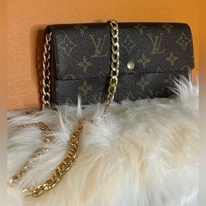 Louis Vuitton LV Sarah Long Wallet